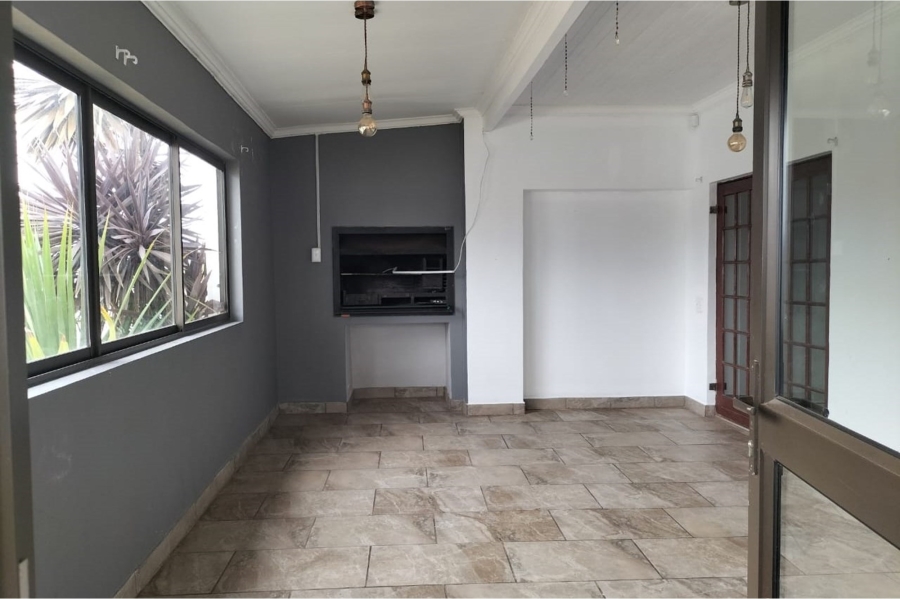 2 Bedroom Property for Sale in C Place Eastern Cape